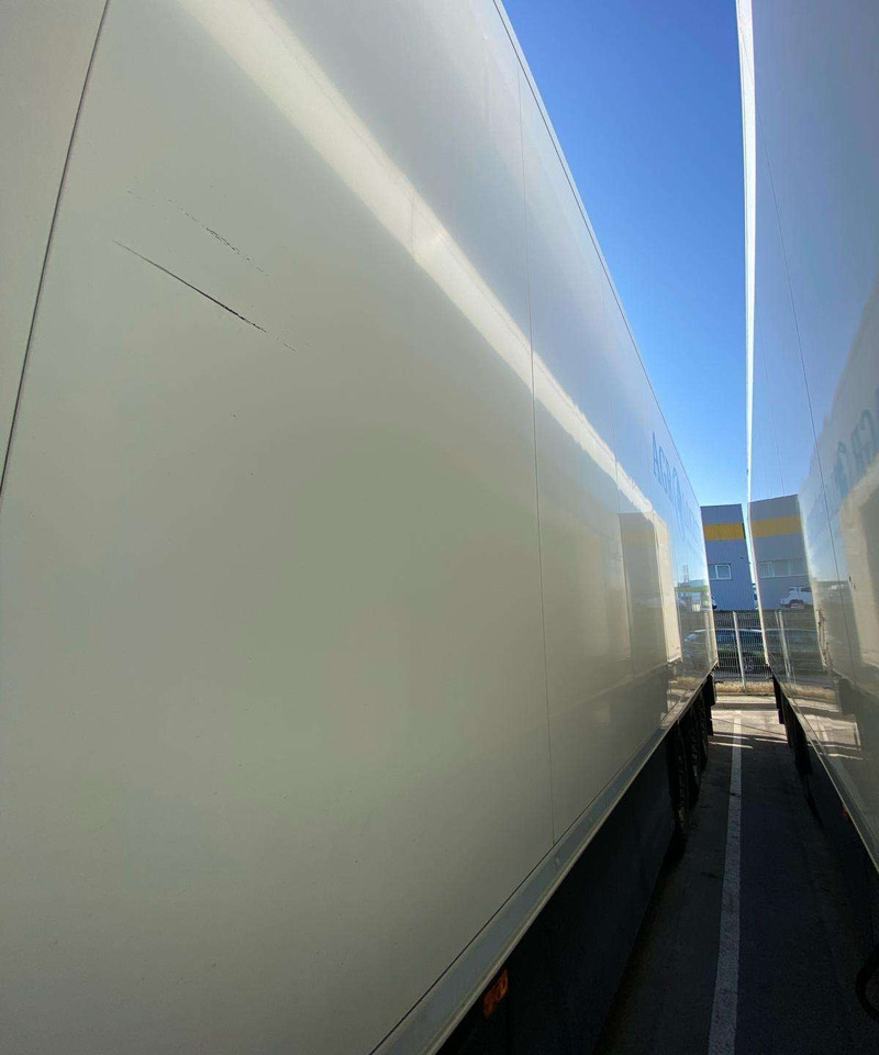 Schmitz SCHMITZ MULTITEMP 7cm - Полуприколка ладилник: слика 4 Schmitz SCHMITZ MULTITEMP 7cm - Полуприколка ладилник: слика 4