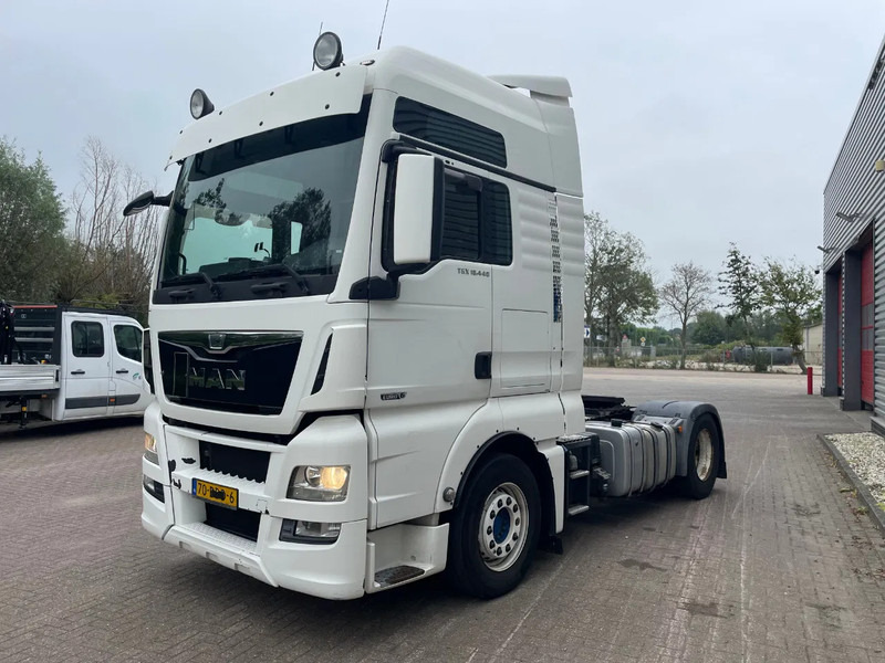 MAN TGX 18.440 4x2 / XXL CAB / HOLLAND TRUCK / HYDRAULIEK / APK - TUV 10 - 2024 / - Камион влекач: слика 2 MAN TGX 18.440 4x2 / XXL CAB / HOLLAND TRUCK / HYDRAULIEK / APK - TUV 10 - 2024 / - Камион влекач: слика 2