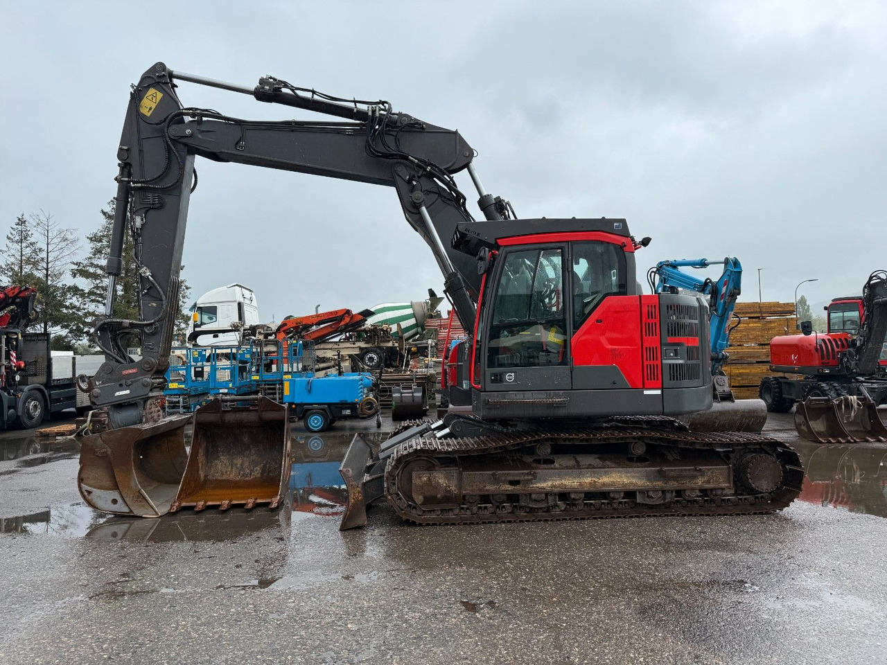 Volvo ECR 235 EL - Багер гасеничар: слика 1 Volvo ECR 235 EL - Багер гасеничар: слика 1