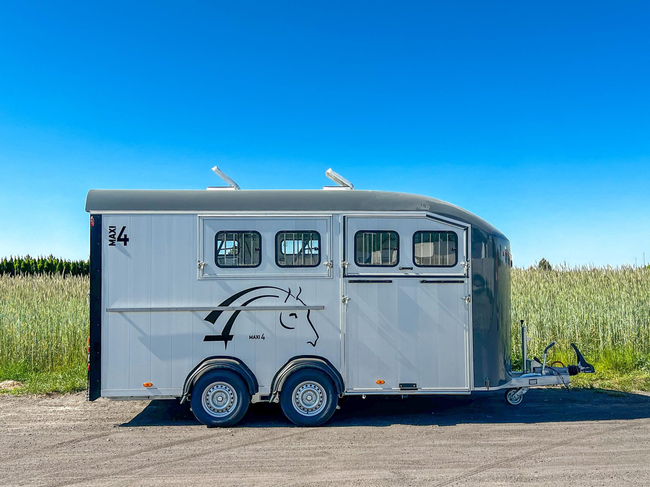 CHEVAL LIBERTÉ MAXI 4 - OPTIMAX - Приколка за коњи: слика 4 CHEVAL LIBERTÉ MAXI 4 - OPTIMAX - Приколка за коњи: слика 4