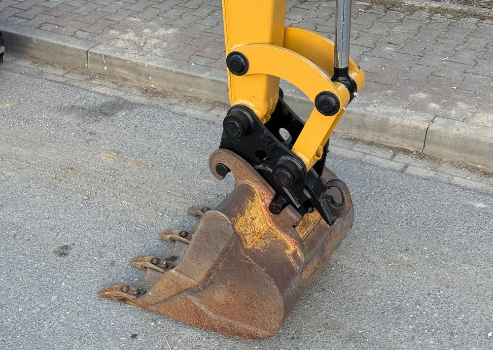 Caterpillar Minikoparka * CAT 303.5 E CR * Sprowadzona ! * Bardzo Dobry Stan * Minikoparka - Багер гасеничар: слика 4 Caterpillar Minikoparka * CAT 303.5 E CR * Sprowadzona ! * Bardzo Dobry Stan * Minikoparka - Багер гасеничар: слика 4