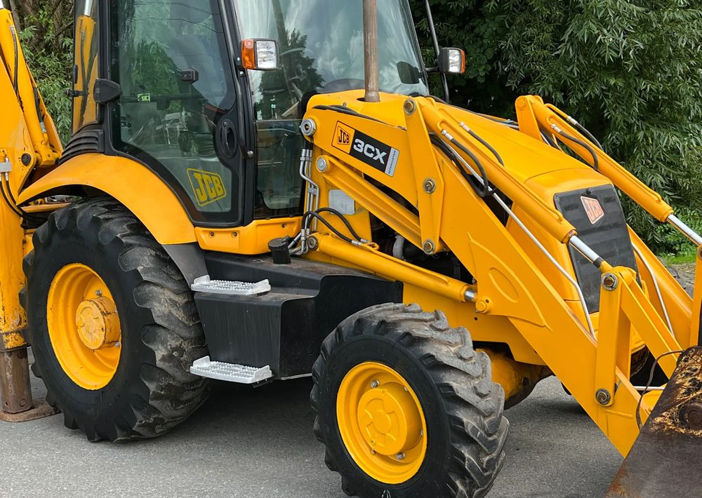 JCB KOPARKO ŁADOWARKA JCB 3CX STAN DOBRY - Ровокопач: слика 4 JCB KOPARKO ŁADOWARKA JCB 3CX STAN DOBRY - Ровокопач: слика 4