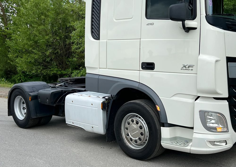 DAF *DAF XF 106 410 Euro 6 * Sprowadzony * Klima Retarder * Bardzo Dobry Stan * Ciągnik Siodłowy - Камион влекач: слика 5 DAF *DAF XF 106 410 Euro 6 * Sprowadzony * Klima Retarder * Bardzo Dobry Stan * Ciągnik Siodłowy - Камион влекач: слика 5