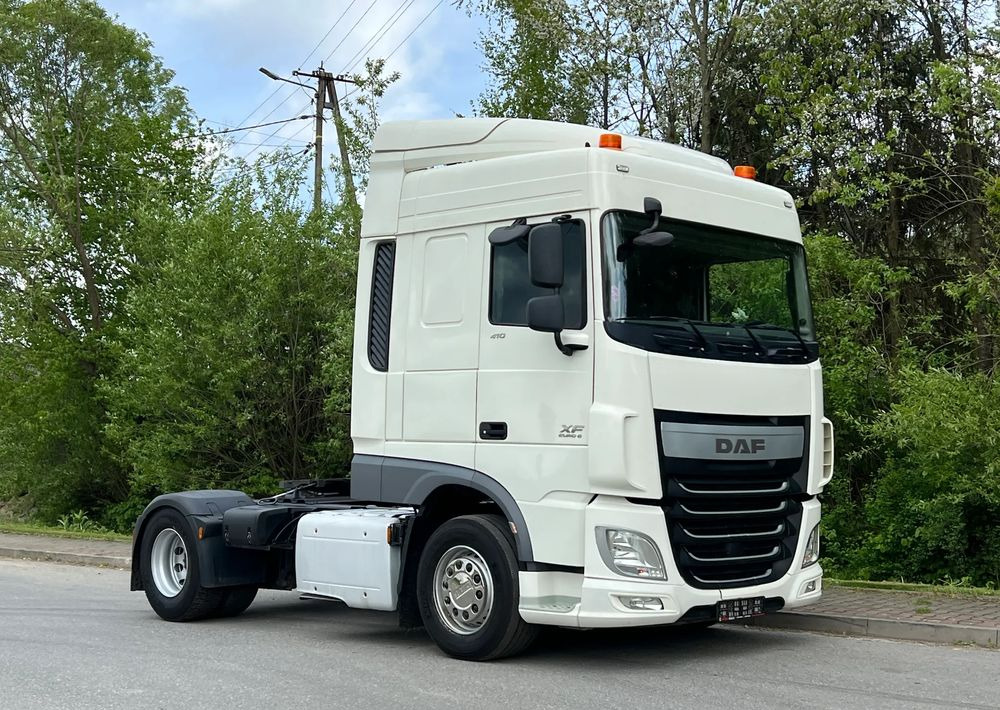 DAF *DAF XF 106 410 Euro 6 * Sprowadzony * Klima Retarder * Bardzo Dobry Stan * Ciągnik Siodłowy - Камион влекач: слика 1 DAF *DAF XF 106 410 Euro 6 * Sprowadzony * Klima Retarder * Bardzo Dobry Stan * Ciągnik Siodłowy - Камион влекач: слика 1