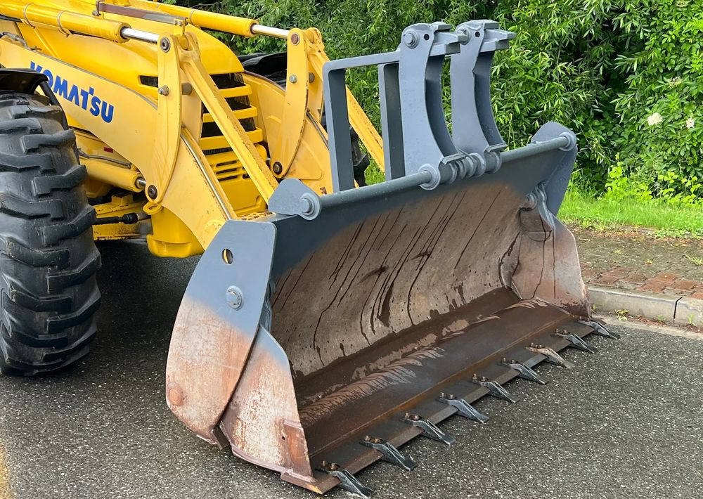 Komatsu * Koparko Ładowarka * Komatsu WB 97 S Utility * - Ровокопач: слика 2 Komatsu * Koparko Ładowarka * Komatsu WB 97 S Utility * - Ровокопач: слика 2