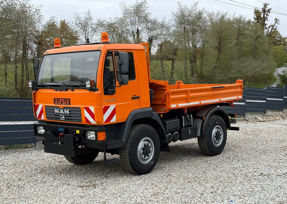 MAN * MAN 10-220 * Wywrotka Kiper Meiller * 4x4 * Zimowe Utrzymanie * Unimog * - Кипер: слика 2 MAN * MAN 10-220 * Wywrotka Kiper Meiller * 4x4 * Zimowe Utrzymanie * Unimog * - Кипер: слика 2