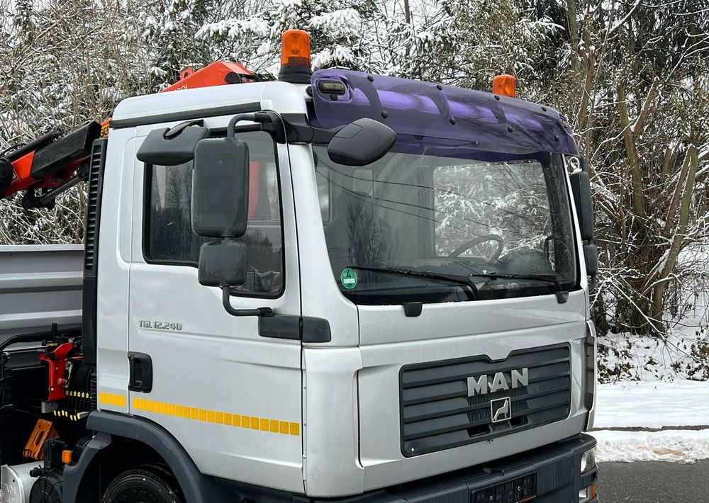 MAN MAN TGL 12-240 Kiper Wywrotka 4x2 Kran PALFINGER PK 12500 BARDZO DOBRY STAN - Кипер: слика 4 MAN MAN TGL 12-240 Kiper Wywrotka 4x2 Kran PALFINGER PK 12500 BARDZO DOBRY STAN - Кипер: слика 4