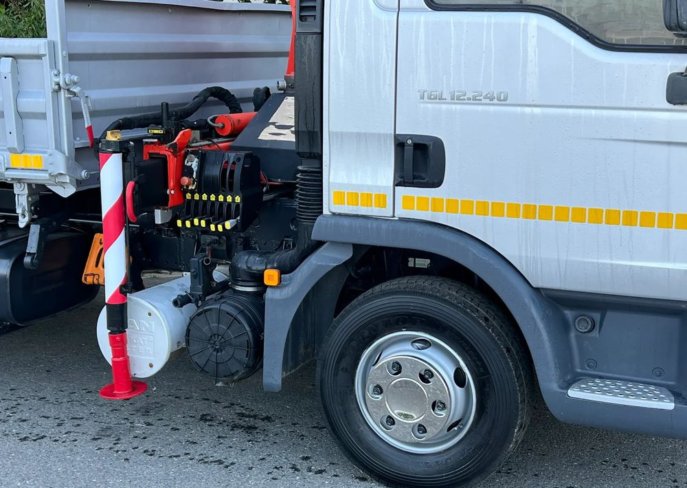 MAN MAN TGL 12-240 Kiper Wywrotka 4x2 Kran PALFINGER PK 12500 BARDZO DOBRY STAN - Кипер: слика 5 MAN MAN TGL 12-240 Kiper Wywrotka 4x2 Kran PALFINGER PK 12500 BARDZO DOBRY STAN - Кипер: слика 5