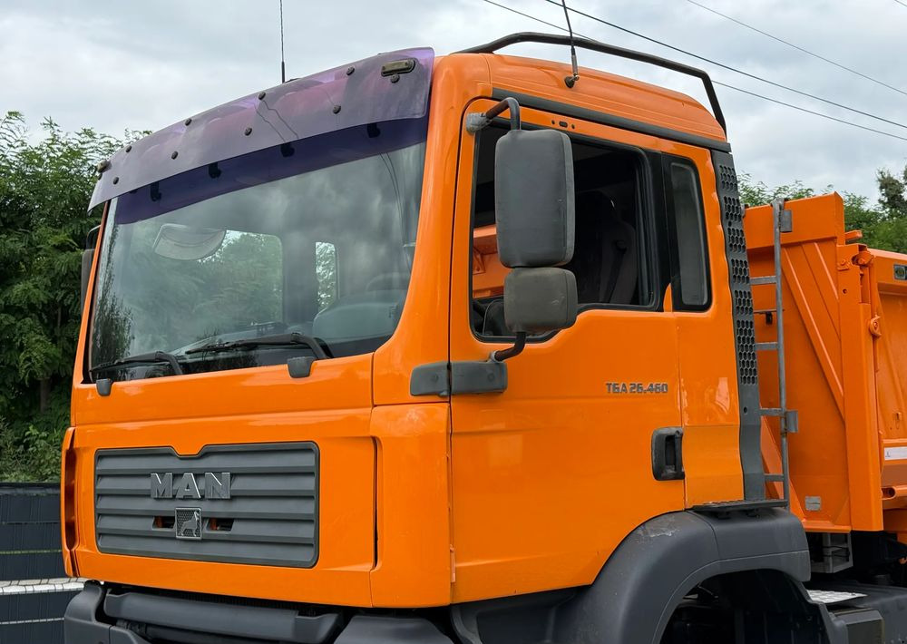 MAN * TGA 26.460 MAN * Kiper / Wywrotka * 6x4 * Bordmatik * Bardzo Dobry Stan - Кипер: слика 4 MAN * TGA 26.460 MAN * Kiper / Wywrotka * 6x4 * Bordmatik * Bardzo Dobry Stan - Кипер: слика 4