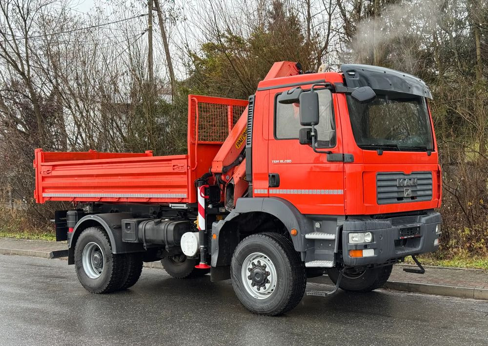 MAN * TGM 18-280 MAN 4x4 HDS Palfinger PK10500 * Kiper Wywrotka * Bardzo Dobry Stan - Кипер: слика 2 MAN * TGM 18-280 MAN 4x4 HDS Palfinger PK10500 * Kiper Wywrotka * Bardzo Dobry Stan - Кипер: слика 2