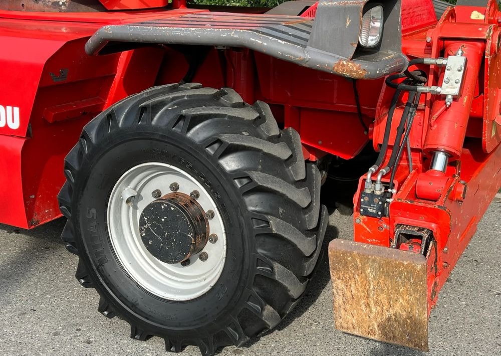 Manitou ŁADOWARKA TELESKOPOWA MANITOU MRT 2150 STAN IDEALNY - Телескопски ракувач: слика 5 Manitou ŁADOWARKA TELESKOPOWA MANITOU MRT 2150 STAN IDEALNY - Телескопски ракувач: слика 5