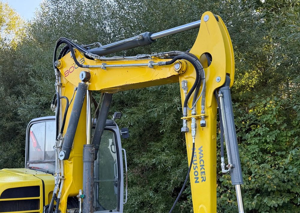 Wacker Neuson * Sprowadzona * Wacker Neuson 8003 * 3 x Ramiona * Bardzo Dobry Stan - Багер гасеничар: слика 4 Wacker Neuson * Sprowadzona * Wacker Neuson 8003 * 3 x Ramiona * Bardzo Dobry Stan - Багер гасеничар: слика 4