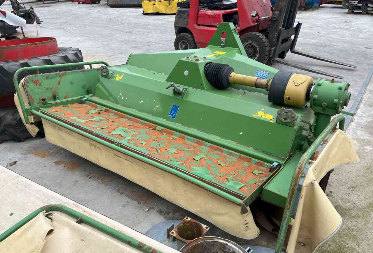 Krone Easycut 28 CV frontmaaier, schijvenmaaier, mower Hooibouwmachines - Косилка: слика 1 Krone Easycut 28 CV frontmaaier, schijvenmaaier, mower Hooibouwmachines - Косилка: слика 1