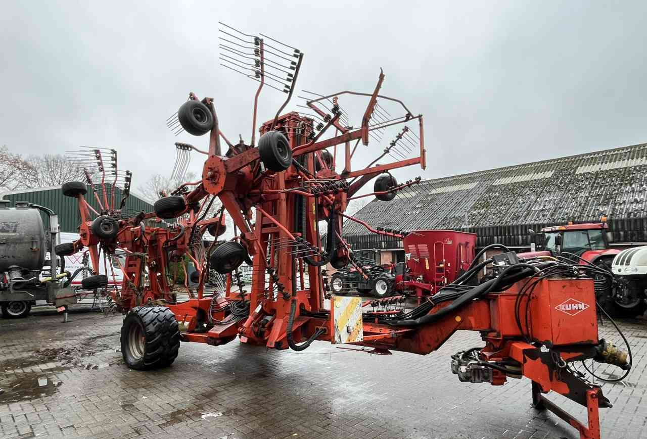 Kuhn GA 15021 4 elements hark, rotorhark, zwiller, rugger, weidebouwmachines - Превртувач и гребло: слика 3 Kuhn GA 15021 4 elements hark, rotorhark, zwiller, rugger, weidebouwmachines - Превртувач и гребло: слика 3