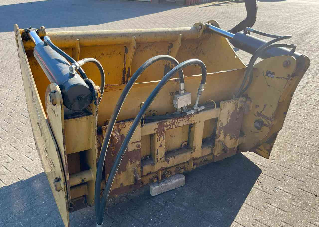 Mammut Kuilhapper Euro aansluiting voermachines - Опрема за силос: слика 4 Mammut Kuilhapper Euro aansluiting voermachines - Опрема за силос: слика 4