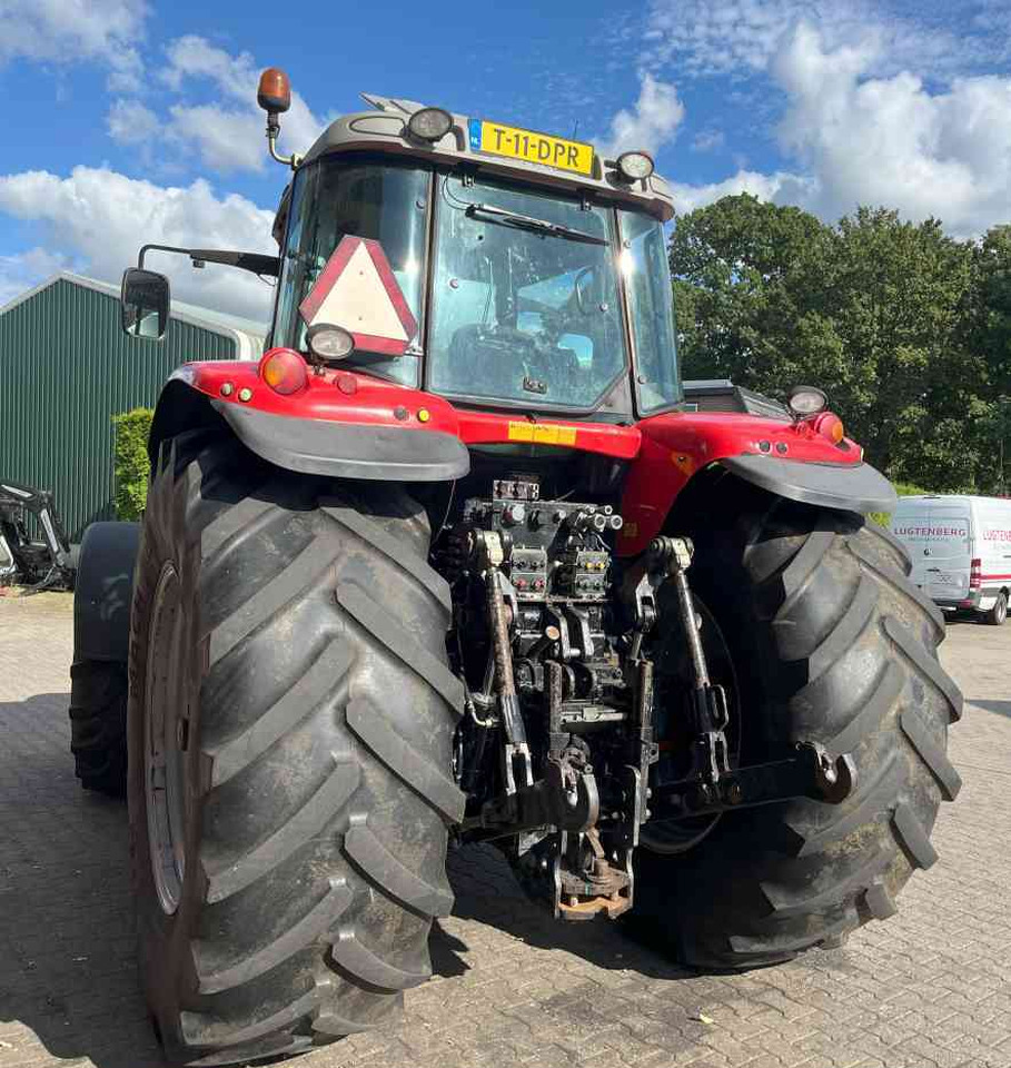 Massey Ferguson 8470 Dyna-VT Tractoren - Трактор: слика 5 Massey Ferguson 8470 Dyna-VT Tractoren - Трактор: слика 5