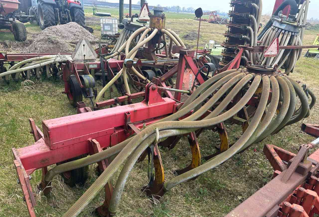 Peecon Bouwlandinjecteur, mestverwerking - Инјектор за течно ѓубриво: слика 4 Peecon Bouwlandinjecteur, mestverwerking - Инјектор за течно ѓубриво: слика 4