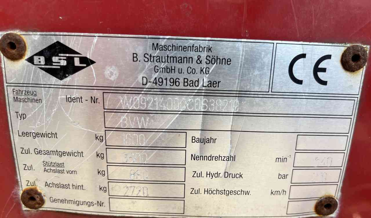 Strautmann BVW Blokkenwagen doseerwagen voermachines - Вагон за мешање сточна храна: слика 5 Strautmann BVW Blokkenwagen doseerwagen voermachines - Вагон за мешање сточна храна: слика 5