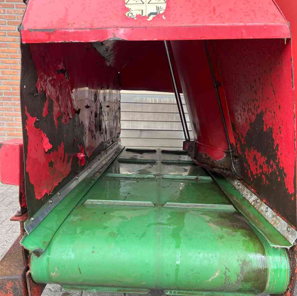 Trioliet Solomix 2-1800 Voermengwagen voermachines - Вагон за мешање сточна храна: слика 5 Trioliet Solomix 2-1800 Voermengwagen voermachines - Вагон за мешање сточна храна: слика 5