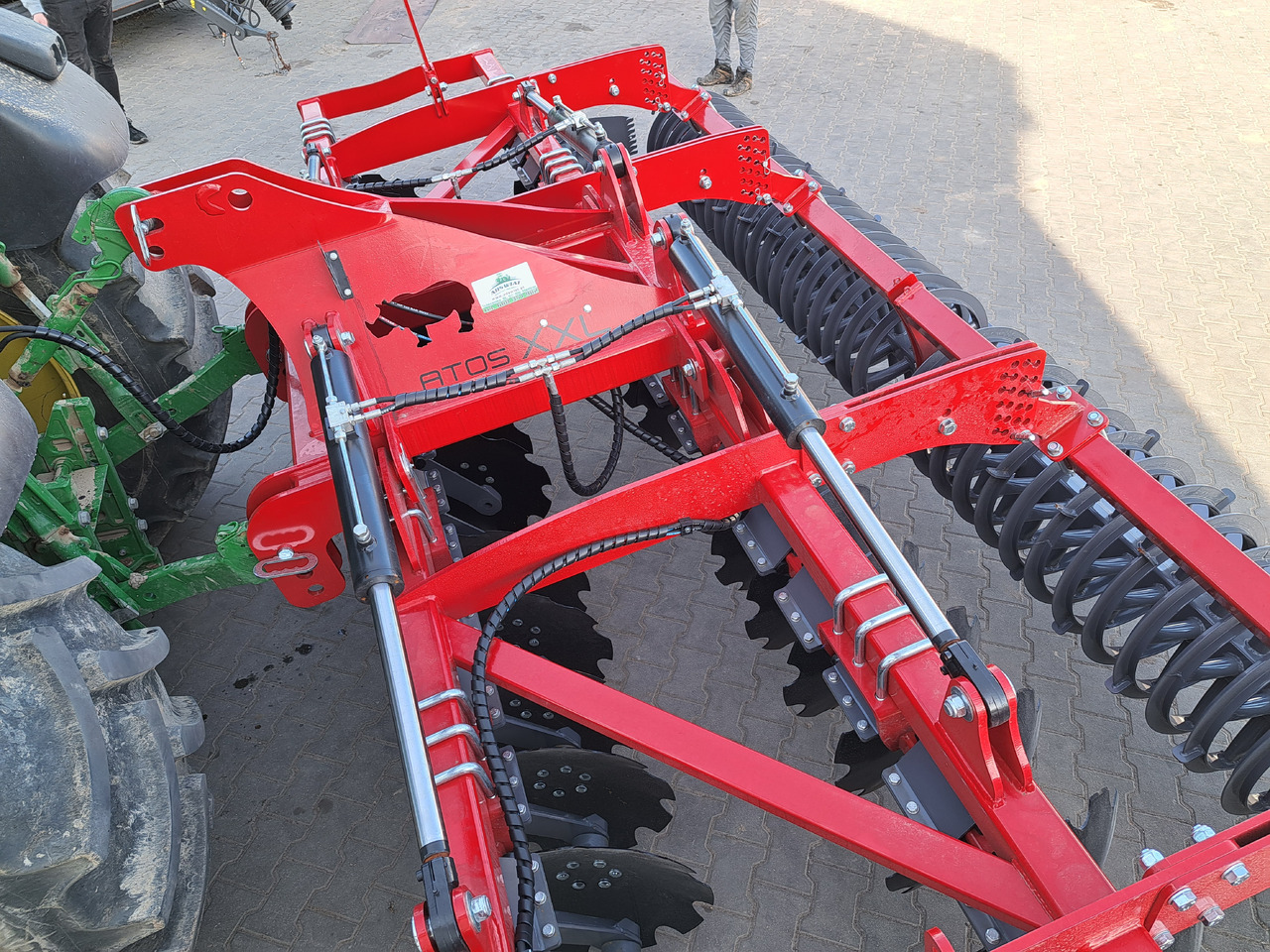 AMJ AGRO ATOS XXL 5.0 - Ситнач со дискови: слика 4 AMJ AGRO ATOS XXL 5.0 - Ситнач со дискови: слика 4