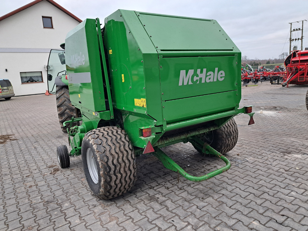 McHALE f 550 - Балирка за тркалезни бали: слика 3 McHALE f 550 - Балирка за тркалезни бали: слика 3