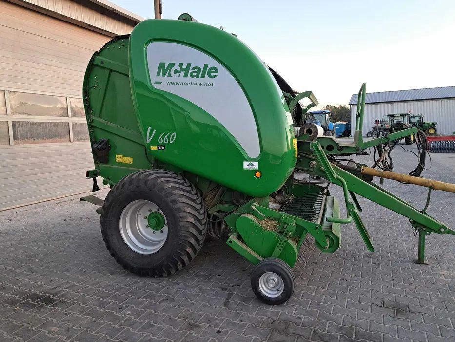 Mchale V660 - Балирка за тркалезни бали: слика 1 Mchale V660 - Балирка за тркалезни бали: слика 1