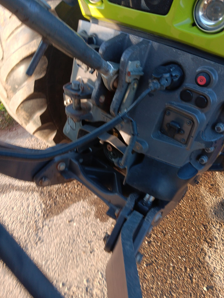 Лизинг на CLAAS Claas Axion 810 CMATIC Cebis CLAAS Claas Axion 810 CMATIC Cebis: слика 8