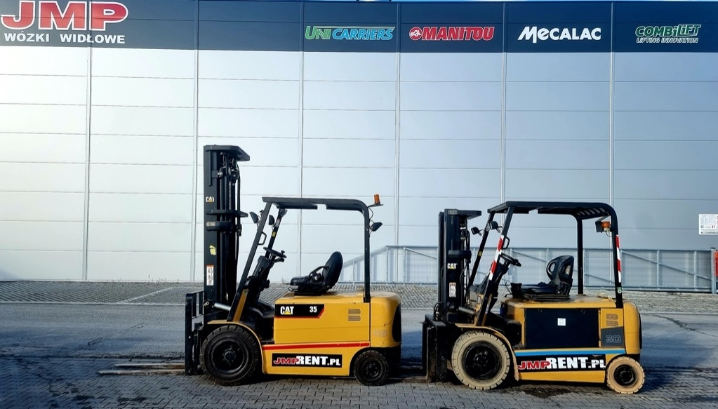 CAT EP 30 K PAC BATTERY YOM2021 - Електричен вилушкар: слика 5 CAT EP 30 K PAC BATTERY YOM2021 - Електричен вилушкар: слика 5