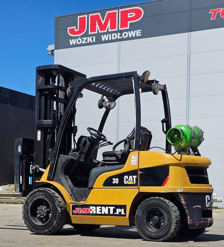 CAT GP 30 N  - Плински вилушкар: слика 1 CAT GP 30 N  - Плински вилушкар: слика 1