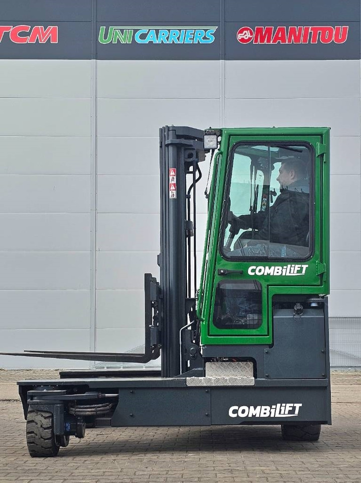 Combilift C 4000 D MK4 150 hrs RENTED - 4-насочен вилушкар: слика 5 Combilift C 4000 D MK4 150 hrs RENTED - 4-насочен вилушкар: слика 5