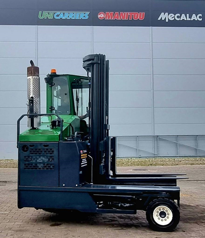 Combilift C 4000 LPG DEMO 196hrs - 4-насочен вилушкар: слика 3 Combilift C 4000 LPG DEMO 196hrs - 4-насочен вилушкар: слика 3