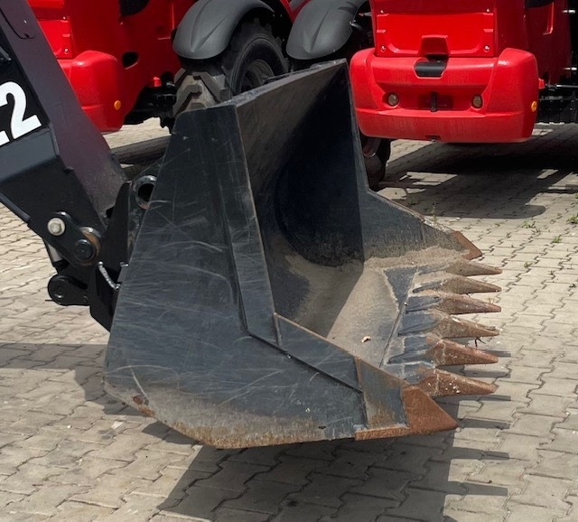 Manitou CBC 650 L 1850 - Корпа за Градежна машина: слика 1 Manitou CBC 650 L 1850 - Корпа за Градежна машина: слика 1