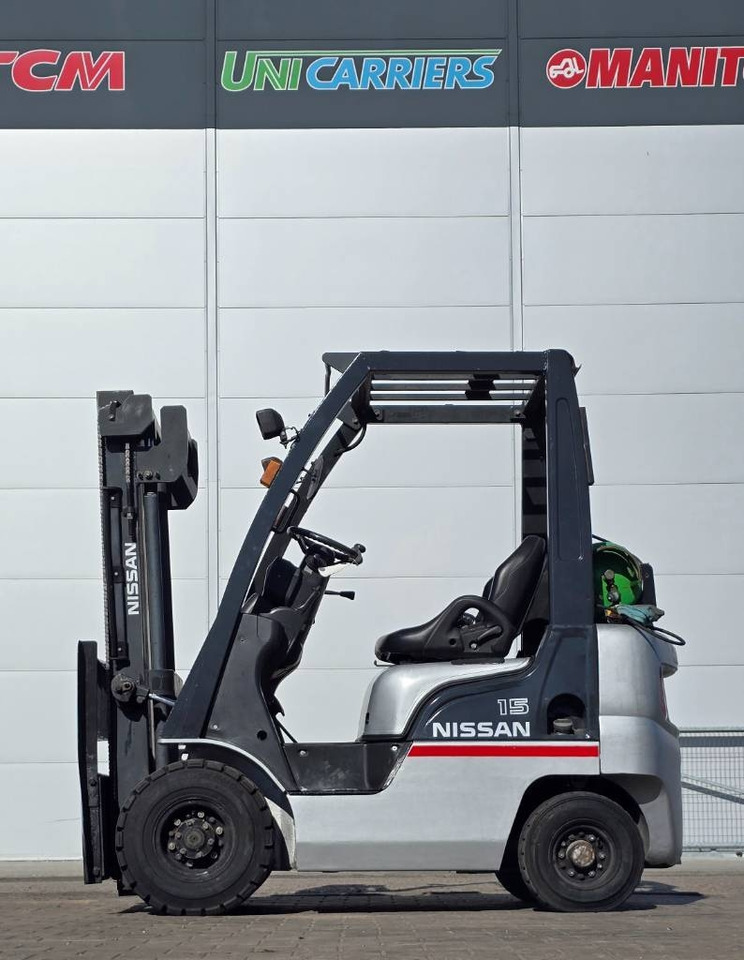 Nissan L01A15  - Плински вилушкар: слика 4 Nissan L01A15  - Плински вилушкар: слика 4