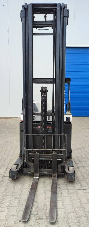 Nissan UNS141 DTFVRE873 - Вилушкар со подигнување: слика 3 Nissan UNS141 DTFVRE873 - Вилушкар со подигнување: слика 3