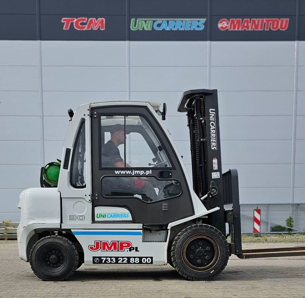 UniCarriers UG1D2A30LQ DX30 - Плински вилушкар: слика 3 UniCarriers UG1D2A30LQ DX30 - Плински вилушкар: слика 3