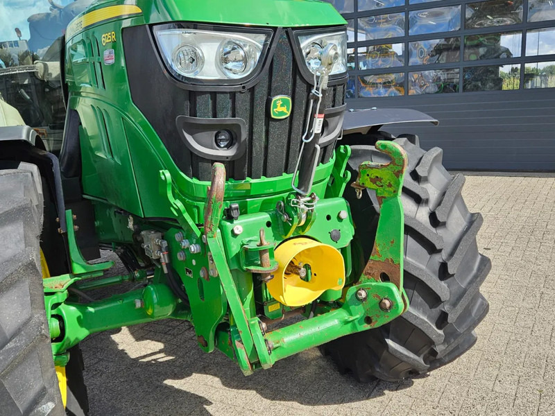 John Deere 6125R Autopower - Трактор: слика 4 John Deere 6125R Autopower - Трактор: слика 4