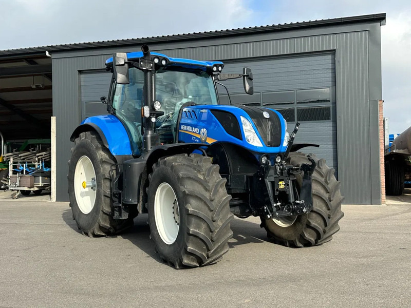 New Holland T7.245 Autocommand Stage 5 - Трактор: слика 3 New Holland T7.245 Autocommand Stage 5 - Трактор: слика 3