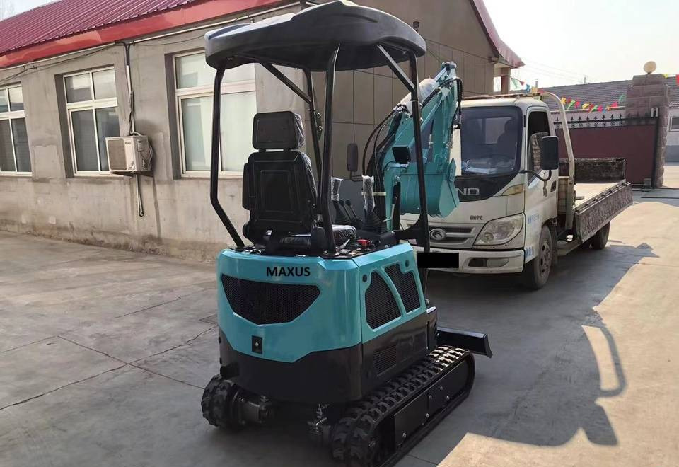 NEW MAXUS 1700 kg Euro 5 Excavator Warranty up to 10 YEARS | НОВИЙ MAXUS 1700 кг Euro 5 Екскаватор Гарантія до 10 РОКІВ - Мини багер: слика 4 NEW MAXUS 1700 kg Euro 5 Excavator Warranty up to 10 YEARS | НОВИЙ MAXUS 1700 кг Euro 5 Екскаватор Гарантія до 10 РОКІВ - Мини багер: слика 4