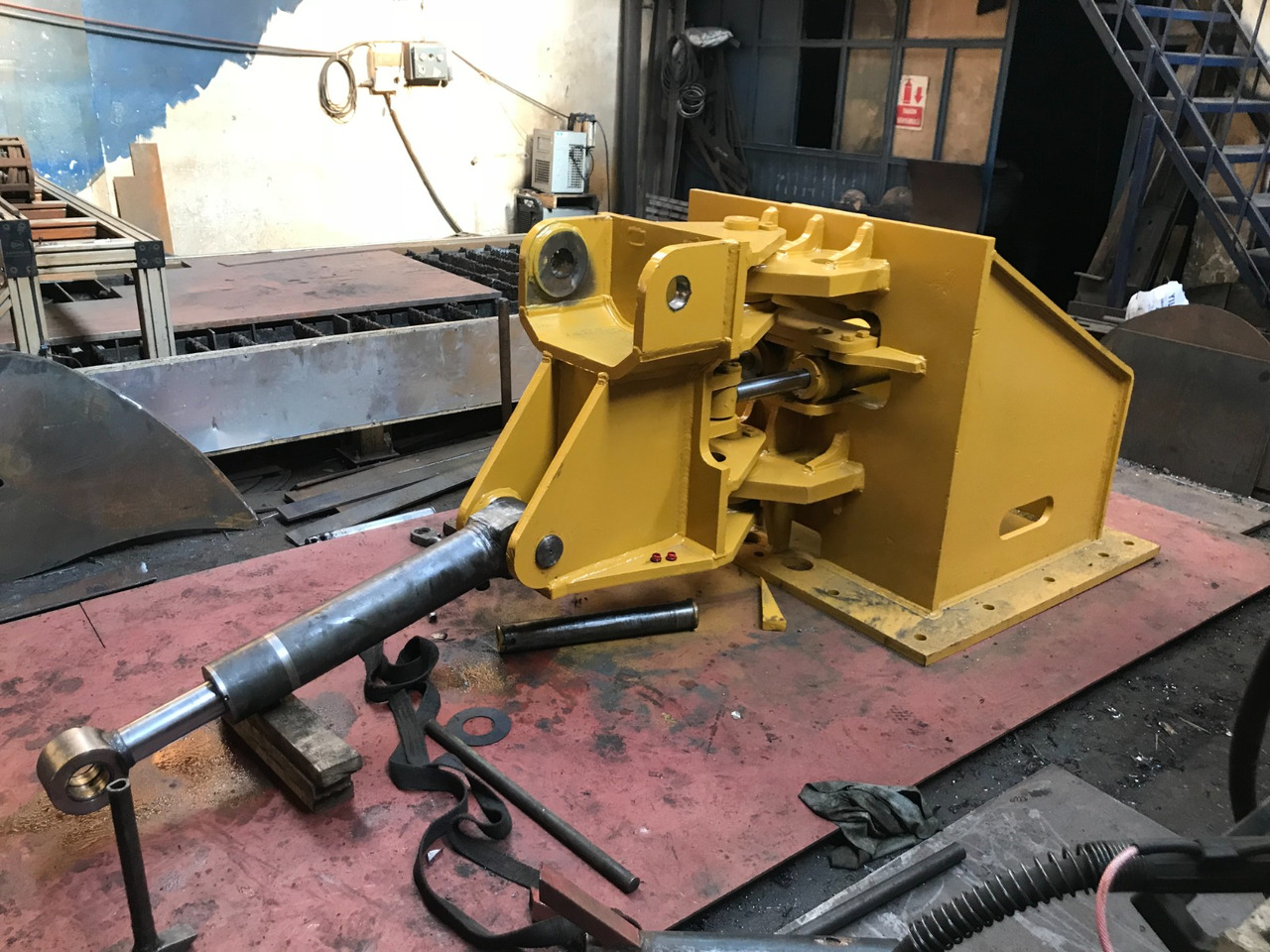 - Брана за Друга машина: слика 4 - Брана за Друга машина: слика 4