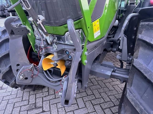 Fendt 314 Profi Plus Gen4 - Трактор: слика 5 Fendt 314 Profi Plus Gen4 - Трактор: слика 5