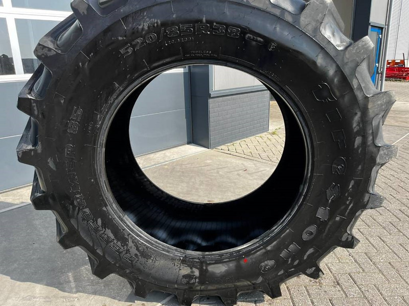 Firestone 520/85 R38 Performer 85 - Гуми и бандажи за Земјоделска машина: слика 4 Firestone 520/85 R38 Performer 85 - Гуми и бандажи за Земјоделска машина: слика 4