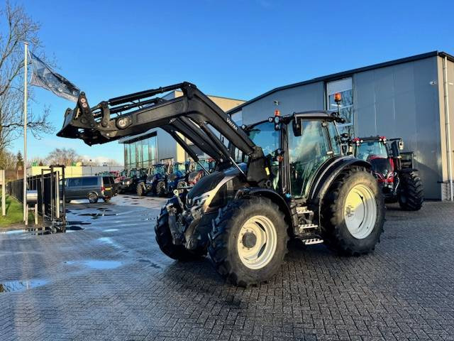 Valtra G115 hitech, 1625 uur, G4 voorlader! - Трактор: слика 1 Valtra G115 hitech, 1625 uur, G4 voorlader! - Трактор: слика 1