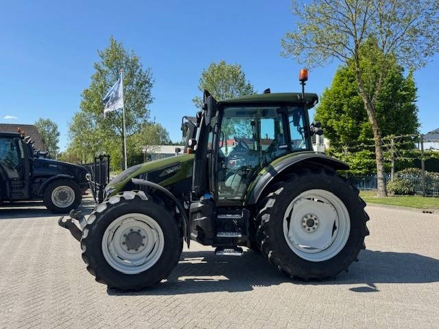 Valtra G125 Ecopower Active, 2022, 1815 uur! - Трактор: слика 5 Valtra G125 Ecopower Active, 2022, 1815 uur! - Трактор: слика 5