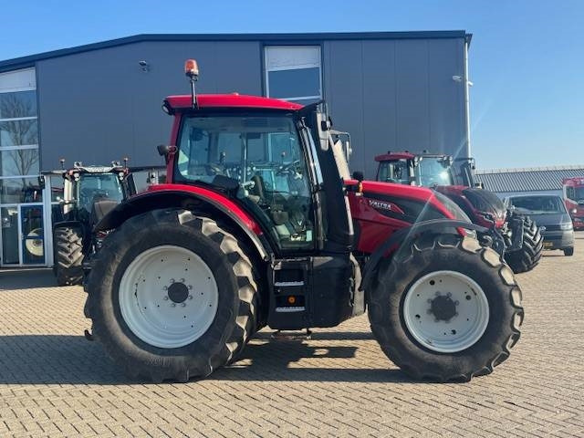 Valtra N134 Hitech - Трактор: слика 5 Valtra N134 Hitech - Трактор: слика 5