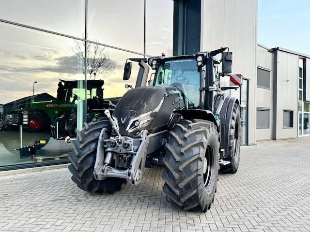 Нов Трактор Valtra Q225 Alle opties! ook twintrac!: слика 9
