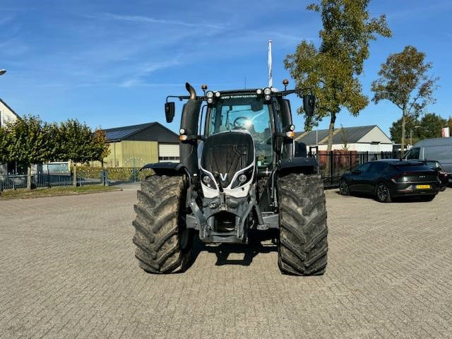 Valtra T214 Versu - Трактор: слика 5 Valtra T214 Versu - Трактор: слика 5