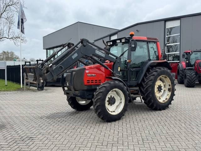 Valtra Valmet 6650 Hitech, voorlader, vloeistofkoppeling - Трактор: слика 5 Valtra Valmet 6650 Hitech, voorlader, vloeistofkoppeling - Трактор: слика 5
