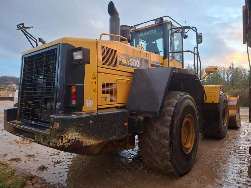Komatsu WA500-6 - Натоварувач на тркала: слика 4 Komatsu WA500-6 - Натоварувач на тркала: слика 4