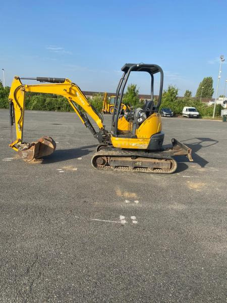 Kubota Series U 25 - Мини багер: слика 2 Kubota Series U 25 - Мини багер: слика 2