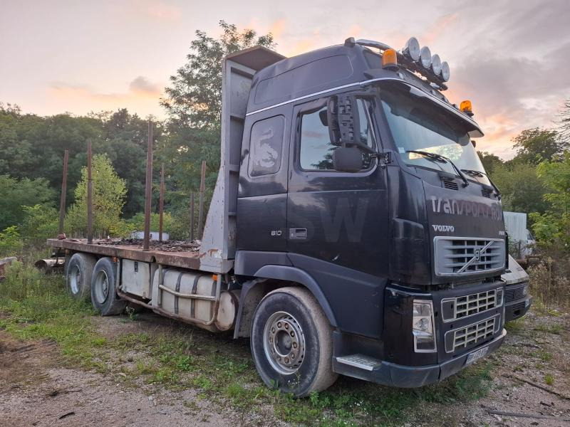 Volvo FH16 - 610 - Камион со платформа: слика 1 Volvo FH16 - 610 - Камион со платформа: слика 1